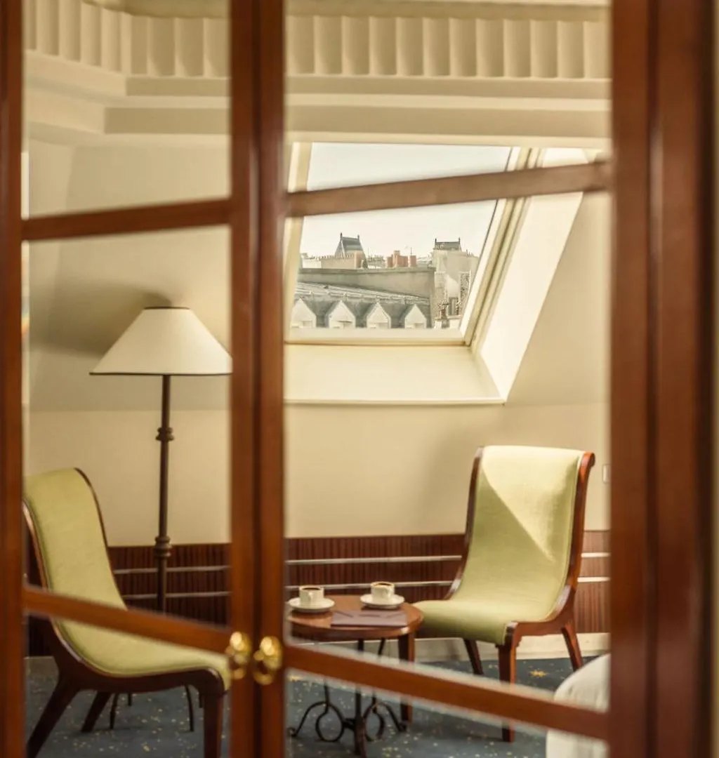 Hotel Des Grands Voyageurs Parijs