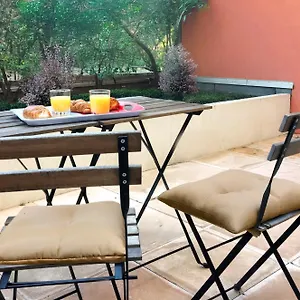 terrasses-de-saint-martin.hotels-rhonealpes.com/