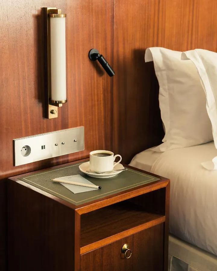 Holiday Inn Paris Saint Germain des Prés, an IHG Hotel 4*,