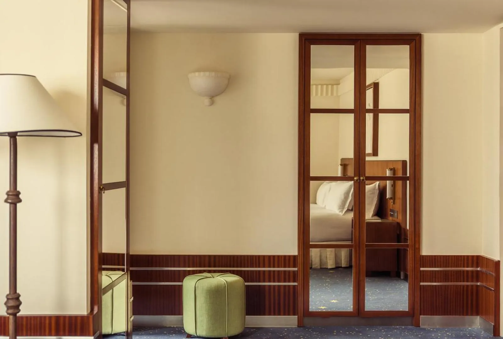 Hotel Des Grands Voyageurs Париж